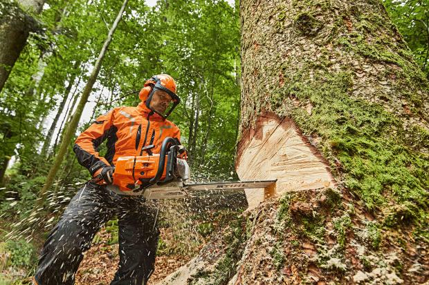 Forestry Journal: The Advance ProCOM headset. ABOVE: The MS 881, Stihl’s most powerful series-produced chainsaw.