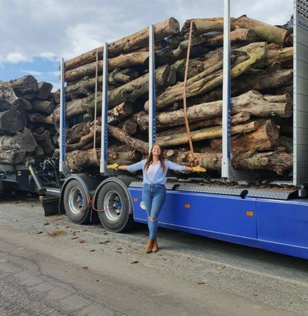Forestry Journal: With a Class 1 licence, Laura was able to take over for her father hauling timber while he was unwell – along with the occasional weekend shift hauling fridges or trailers.