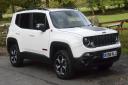 Trailhawk spec gives the Renegade increased on- and off-road performance.