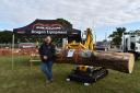 Jeff Haines of Dragon Equipment with the LF1000W wide lifter.