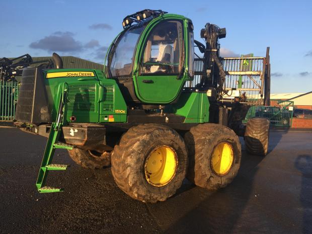Forestry Journal:  For the last two decades Billy has been responsible for John Deere’s aftersales service.