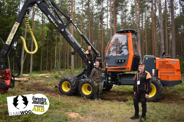Jan-Olov Viklund and colleagues from Profi Production AB with the Swedish-made Profi 54 harvester.
