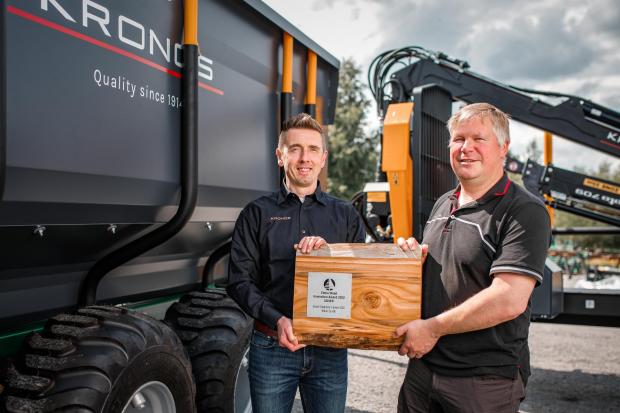 Forestry Journal: Kronos CEO Mathias Lindholm and export sales Dennis Grankvist.